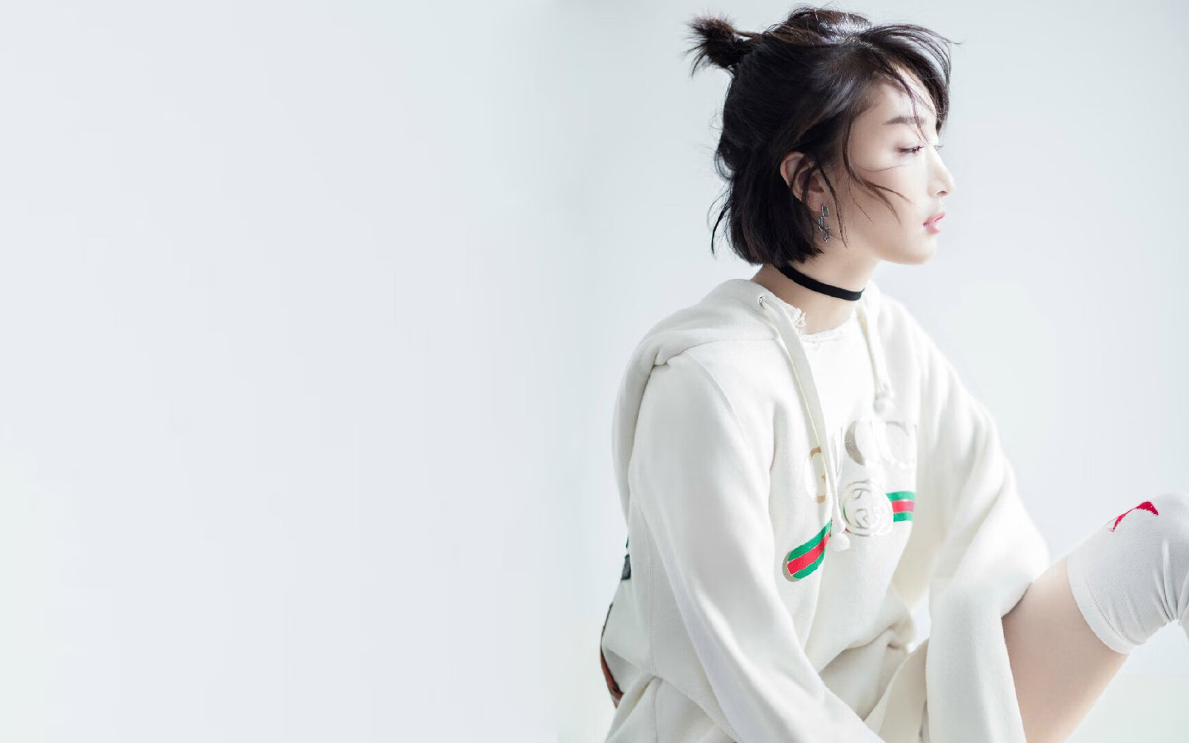 意大利足球俱乐部推出新赛季主场球衣设计,2021意大利主场球衣套装