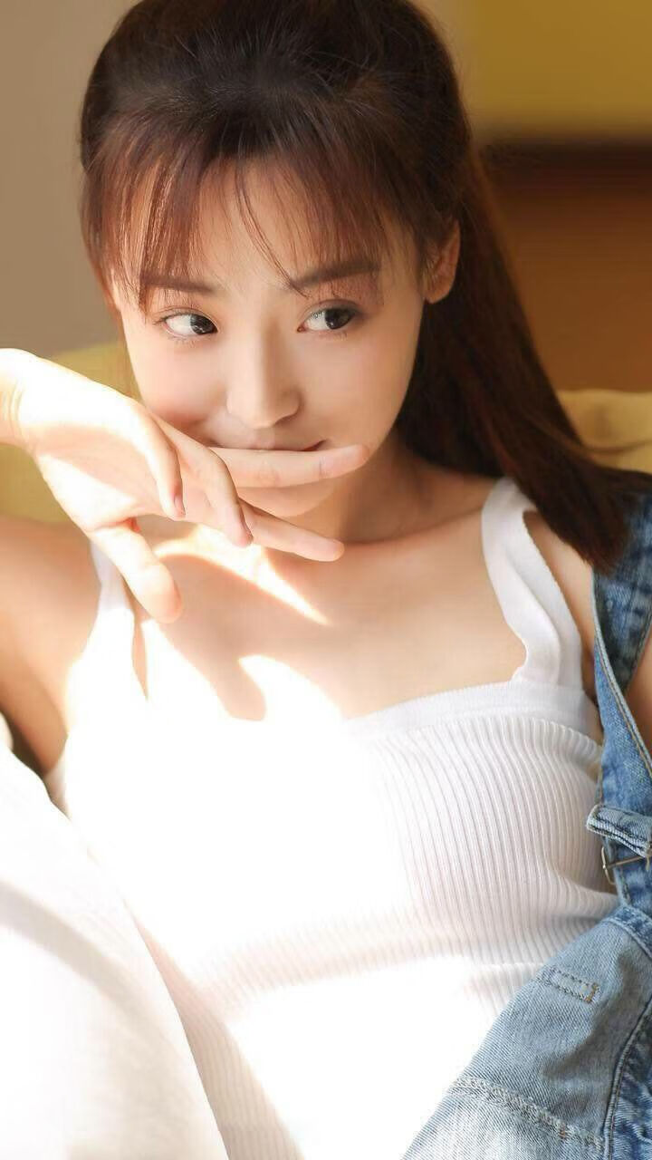 曼联坚若磐石，球队实力毋庸置疑，曼联队阵型