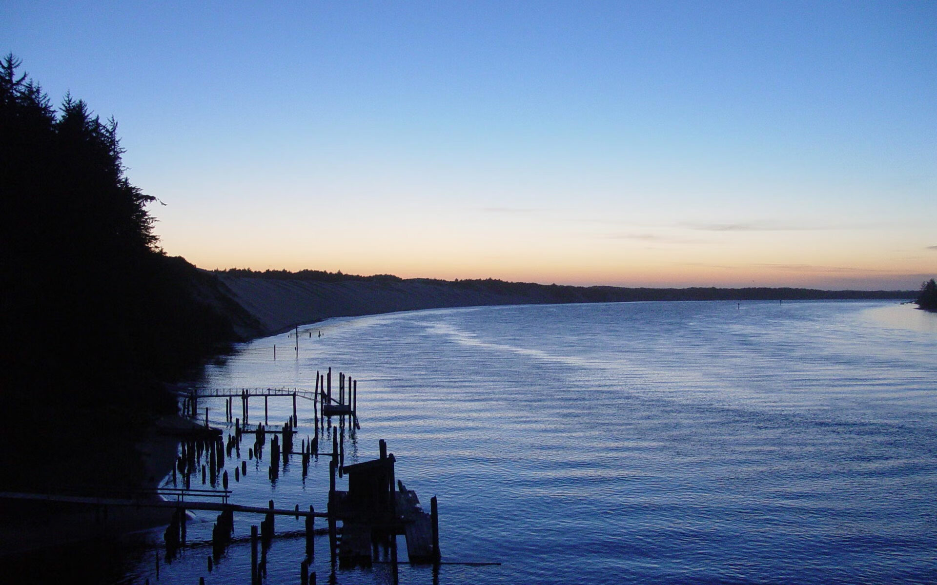 纽卡斯尔联锋线火力强大,喜鹊军团冲击前四,纽卡斯尔联 官网