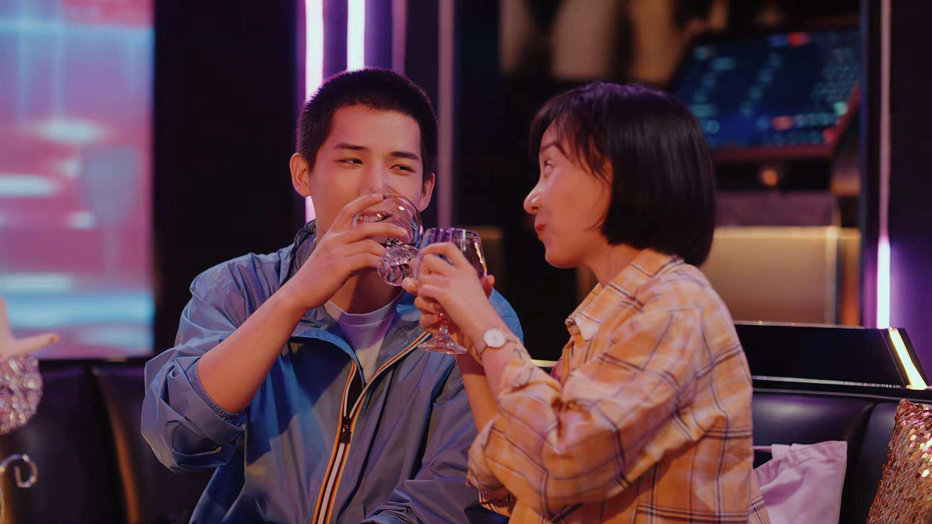 爱游戏官方网站-英格兰中场灵魂控制节奏无懈可击，英格兰最强中场