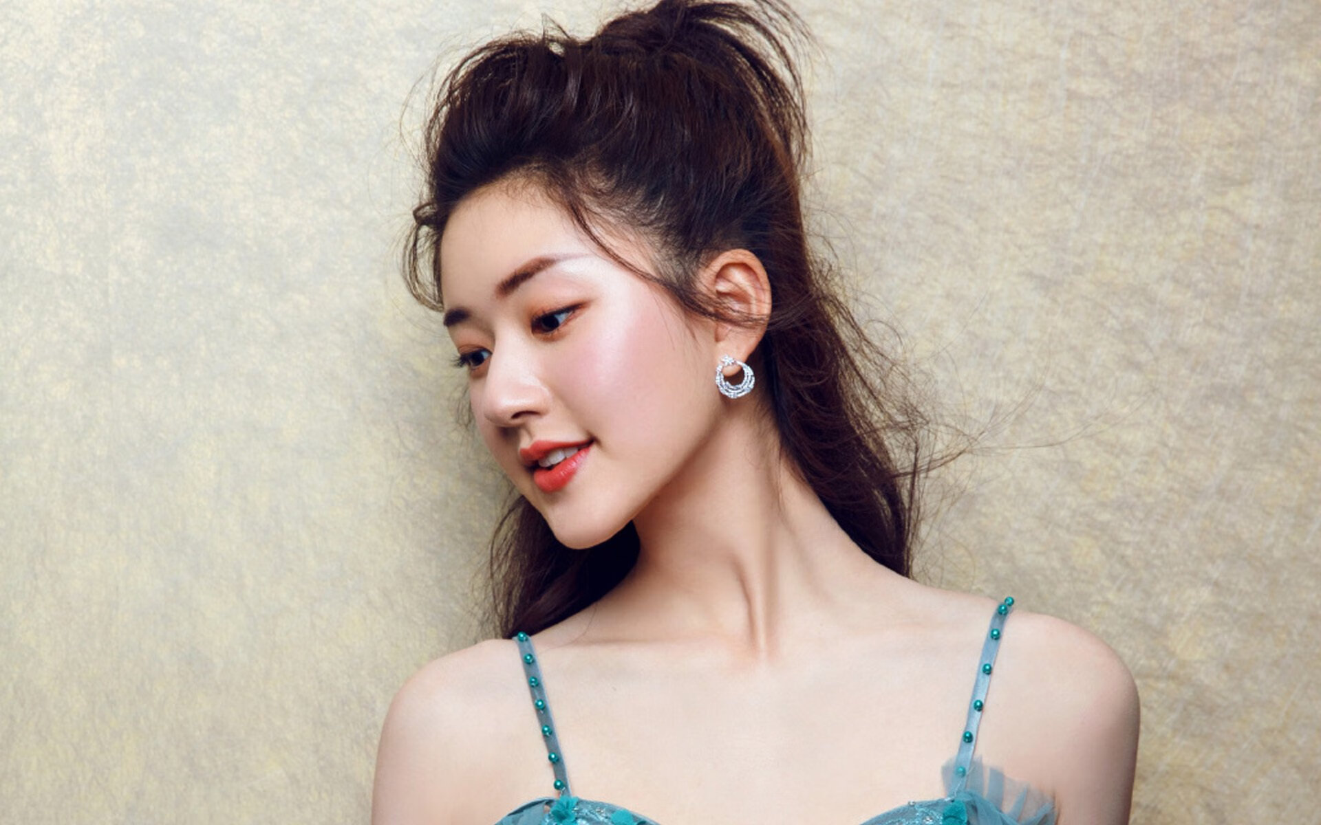 世界女子举重锦标赛中国队表现强势,世界女子举重世界纪录