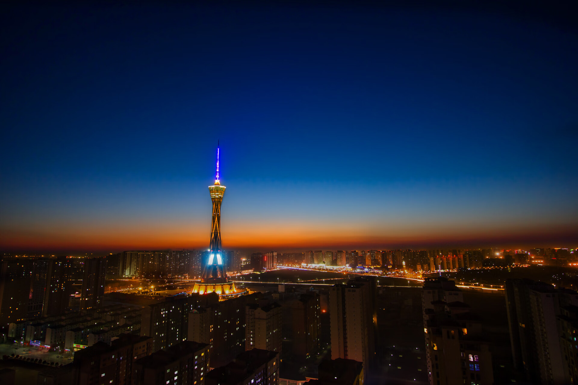 体育新闻中心启动体育数字人才培养计划,数字体育产业