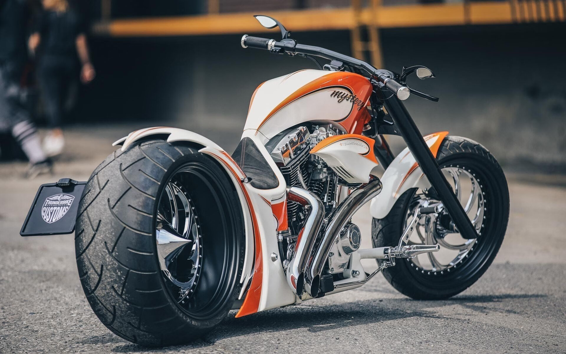 国际足球界加大青少年培训投入,推动全民足球运动普及,青少年足球培训课程