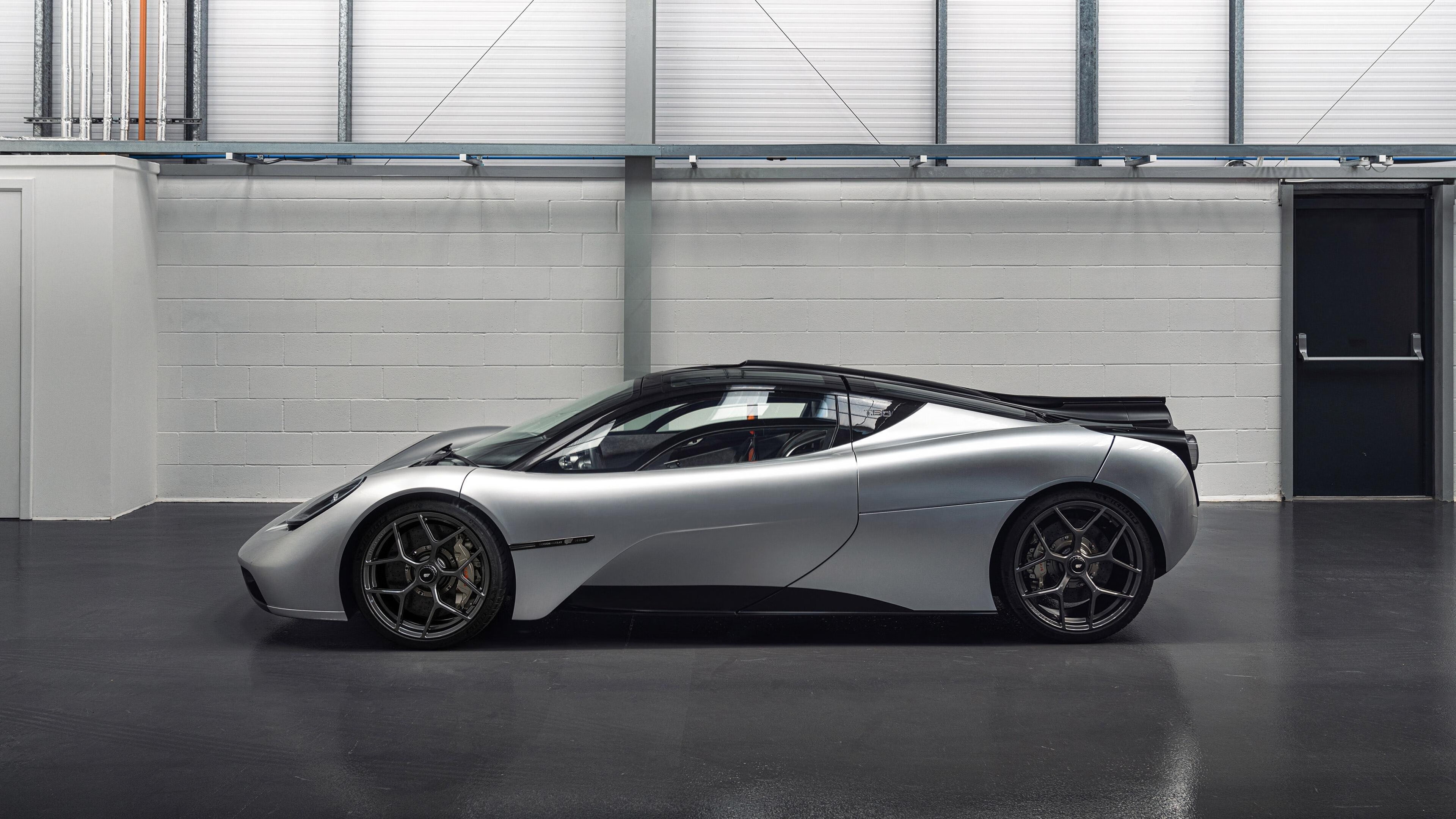 欧洲杯变阵奇兵:战术创新引领潮流!,欧洲杯变盘分析