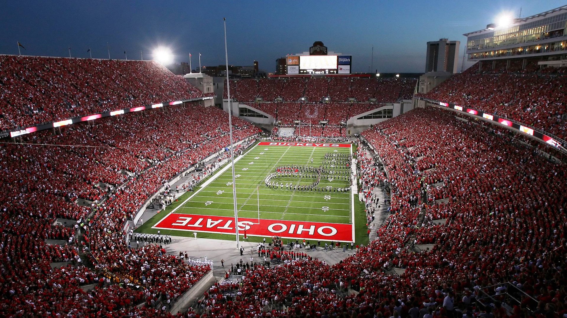 “英超争冠集团逐渐成形，晋级之路更趋清晰”，英超争四什么意思